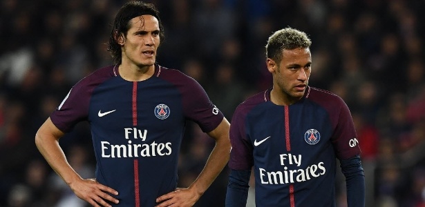 Neymar passa em branco, mas Cavani brilha, e PSG vence Nantes no Francês