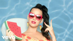 Katy Perry confirma três shows no Brasil em março de 2018