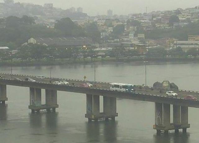 Vitória tem acumulado de chuva de 93,6 mm. Veja a previsão para o fim de semana