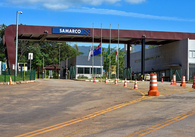 Samarco obtém primeira licença no processo de retomada das atividades