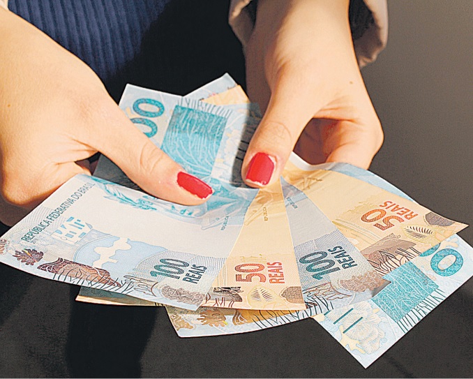 Salário mínimo em 2018 será menor que o previsto