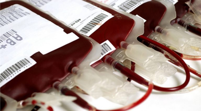 Hemoes convida doadores voluntários para abastecer estoque de sangue