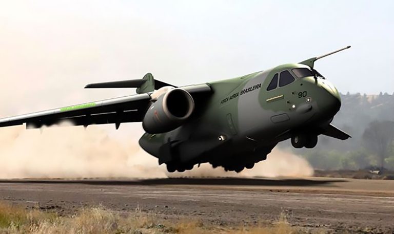 Boeing negocia compra da Embraer, diz jornal