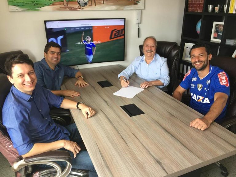 Após negociação sigilosa, Fred trocou Atlético-MG por Cruzeiro