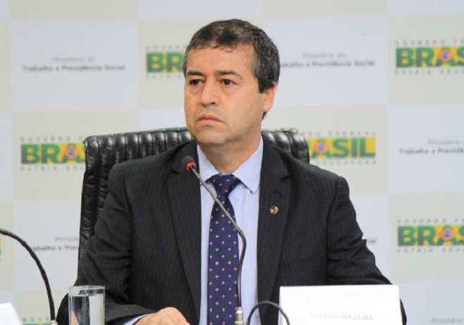 Ronaldo Nogueira pede demissão do Ministério do Trabalho