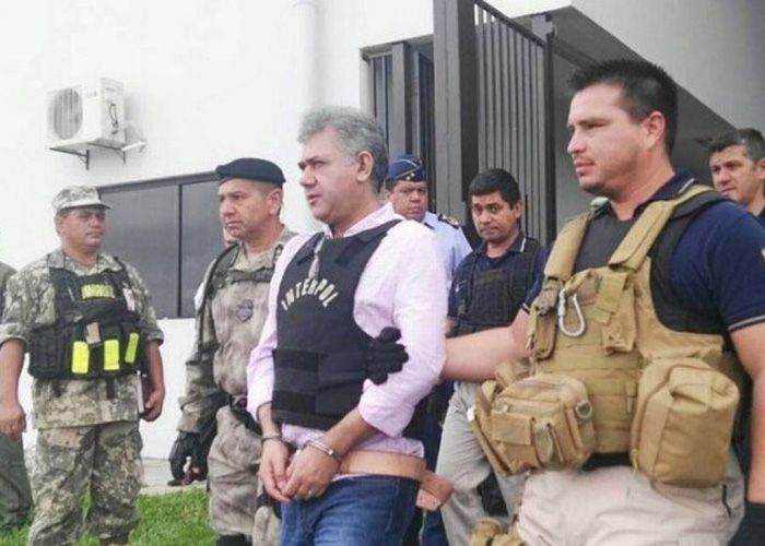 Paraguai extradita chefe do tráfico de drogas na fronteira com o Brasil