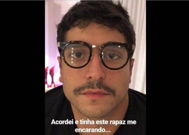 Em registro raro, Anitta mostra foto do marido, o empresário Thiago Magalhães