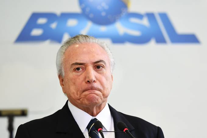 Em tratamento contra infecção urinária, Temer estende repouso médico
