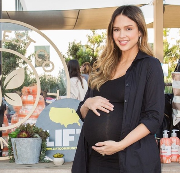 Nasce terceiro filho da atriz Jessica Alba