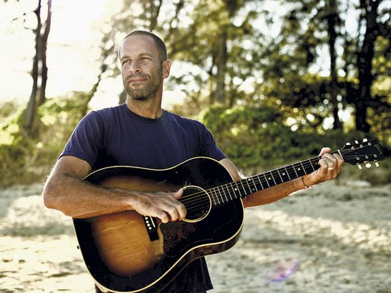 Jack Johnson defende pequenas mudanças como a solução para o futuro