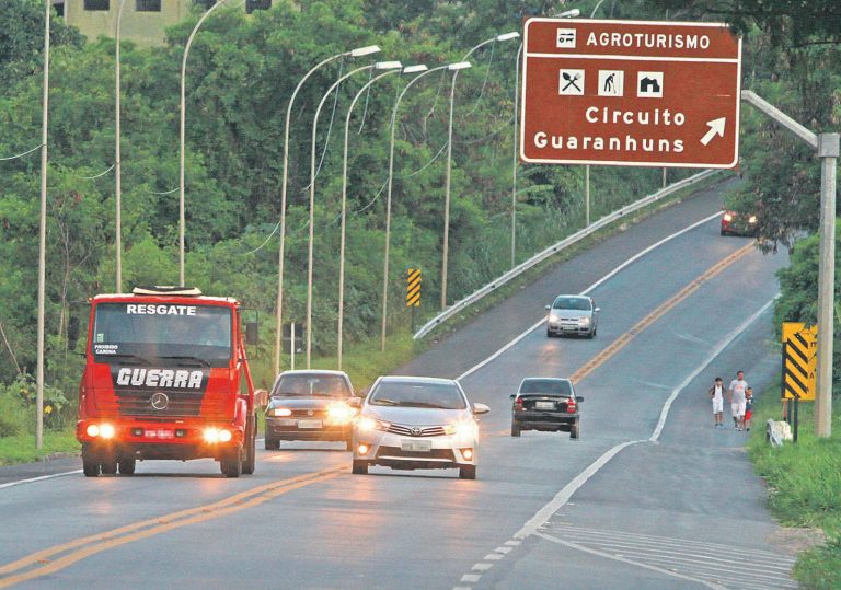 Mil motoristas multados por dia no feriadão