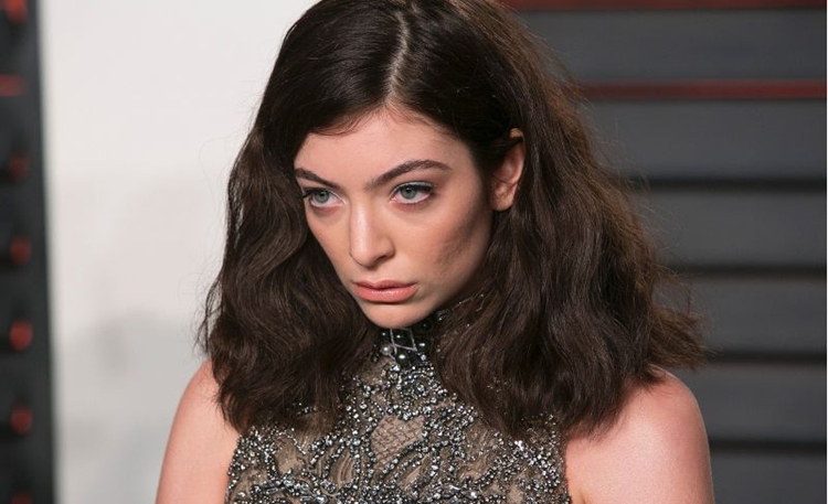 Lorde agradece fãs que apoiam o trabalho das cantoras