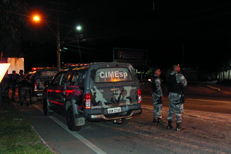 Tiroteios na Serra: BR-101 é liberada, mas polícia alerta para nova interdição