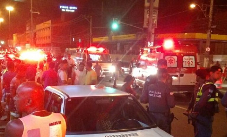 Vídeos mostram atendimento a mulher e crianças atropeladas em Vila Velha
