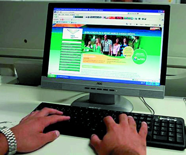 Prazo para inscrição no Fies é prorrogado para sexta-feira