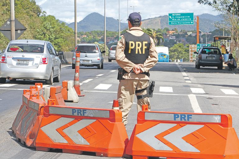 Polícia Rodoviária vai abrir 1.500 vagas