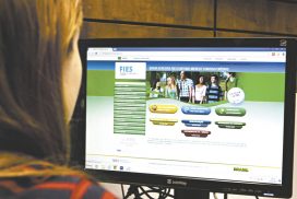 Inscrição para financiamento estudantil em universidade paga termina quarta