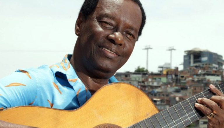 Compositor de “Liberdade! Liberdade! Abra as asas sobre nós” morre aos 79 anos