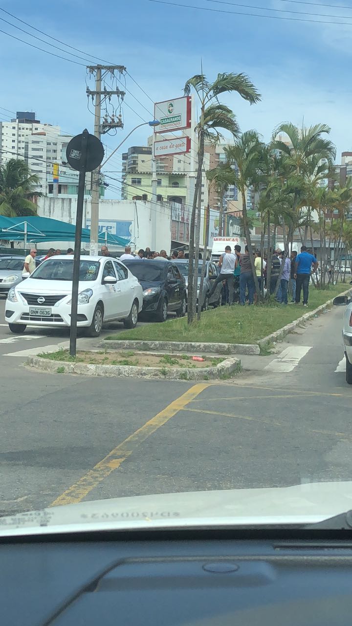 Motoristas do Uber protestam contra morte de colega