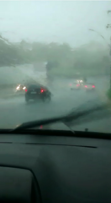 Serra apresenta pontos de alagamentos e panes em semáforos- Veja o vídeo