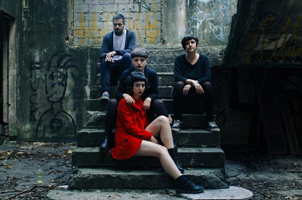 Feminismo e punk rock: artistas brasileiras gravam tributo aos 25 anos de clássico do Bikini Kill