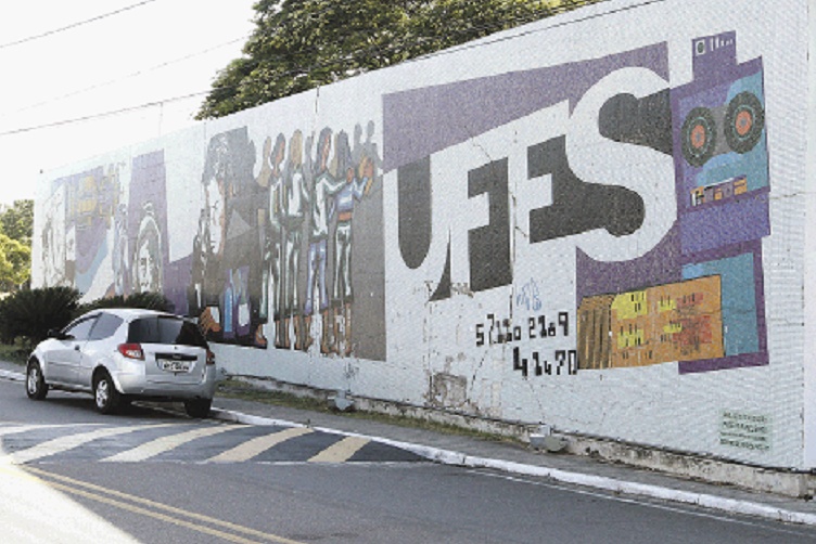 Aluno de Medicina é expulso da Ufes suspeito de fraudar cota social