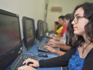 Vagas abertas para estudar de graça em Vila Velha e Cariacica em cursos de qualificação