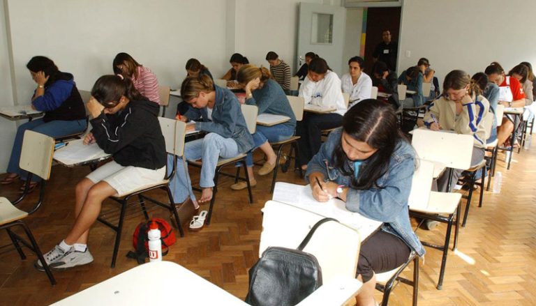 Inscrições para 100 mil bolsas do Prouni começam nesta segunda