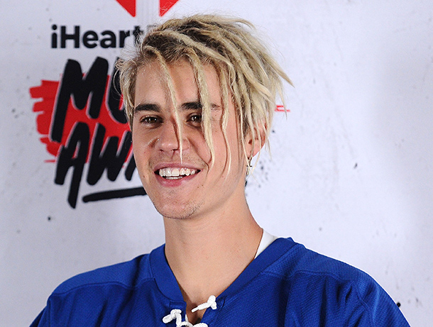 Mesmo com ‘Green Card’ Justin Bieber solicitou aos EUA naturalização americana