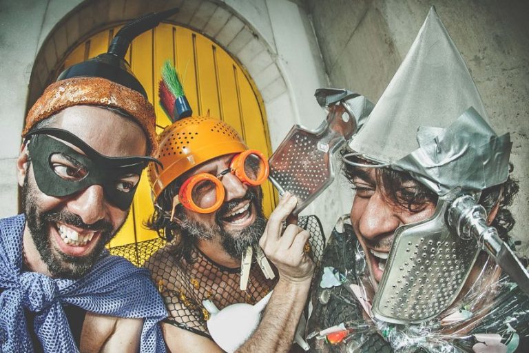 Muntchako, renovação da cena musical instrumental, passeia por vários gêneros e territórios