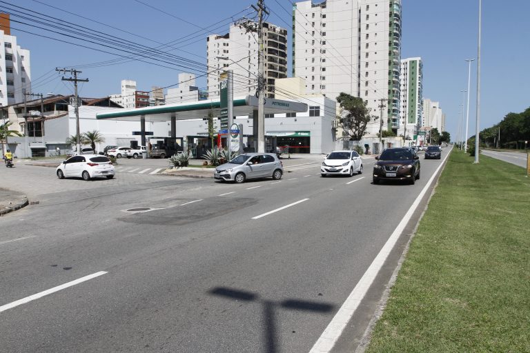 Mão única é adiada em Jardim Camburi