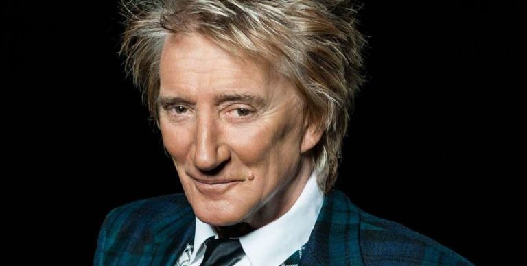 Rod Stewart admite: ‘algumas de minhas músicas antigas são inapropriadas’