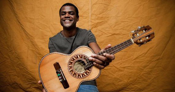 Músico e compositor, Pretinho da Serrinha promove seu primeiro álbum solo
