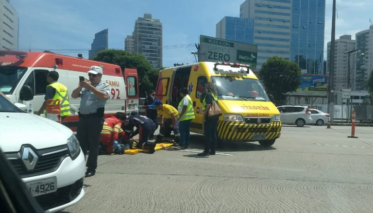 Funcionário da Rodosol é atropelado na praça do pedágio da Terceira Ponte