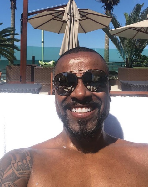 Alexandre Pires reclama de Gusttavo Lima após mudança de horário em show