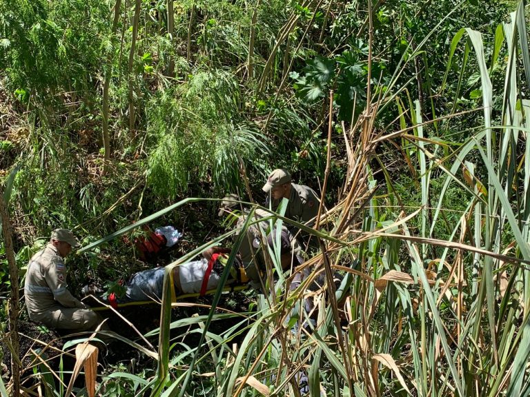 Motorista que capotou carro na Reta do Aeroporto é encontrado
