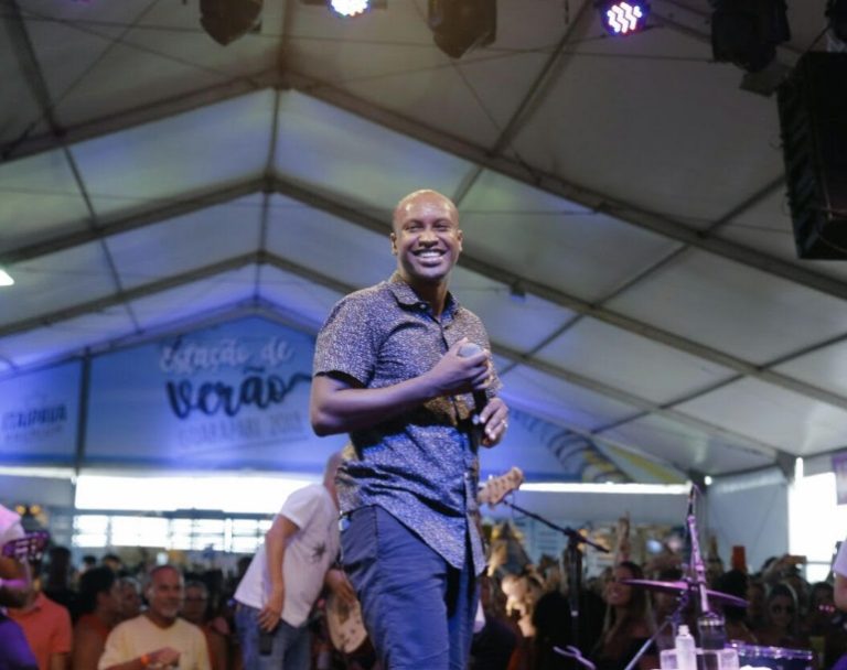 Thiaguinho promete ‘Tardezinha’ inesquecível no verão de Guarapari