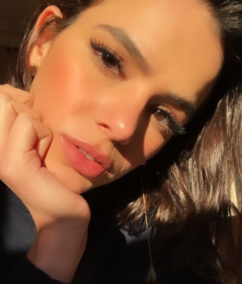 Inspirada em meme, ‘Dança da Bruna Marquezine’ vira promessa de Carnaval