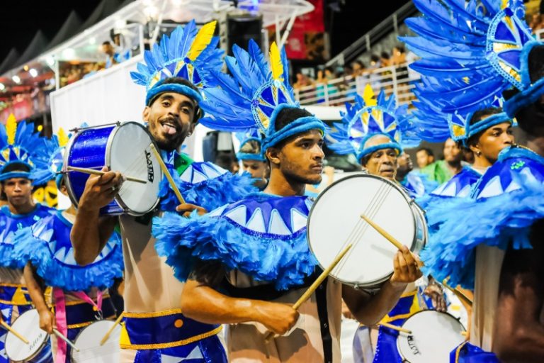 Grupo A: confira como foi o desfile da Chega Mais no Carnaval de Vitória