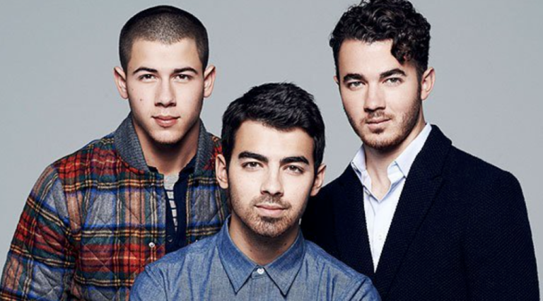 Jonas Brothers devem voltar aos palcos após seis anos separados