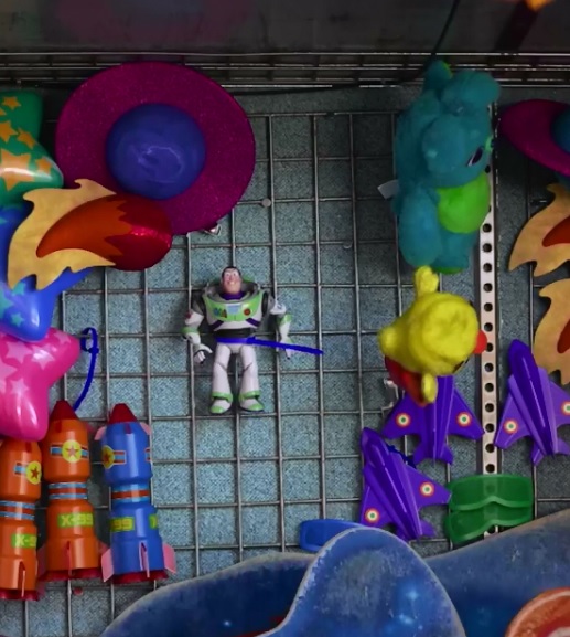 Novo teaser de ‘Toy Story 4’ traz Woody partindo ao resgate de Buzz