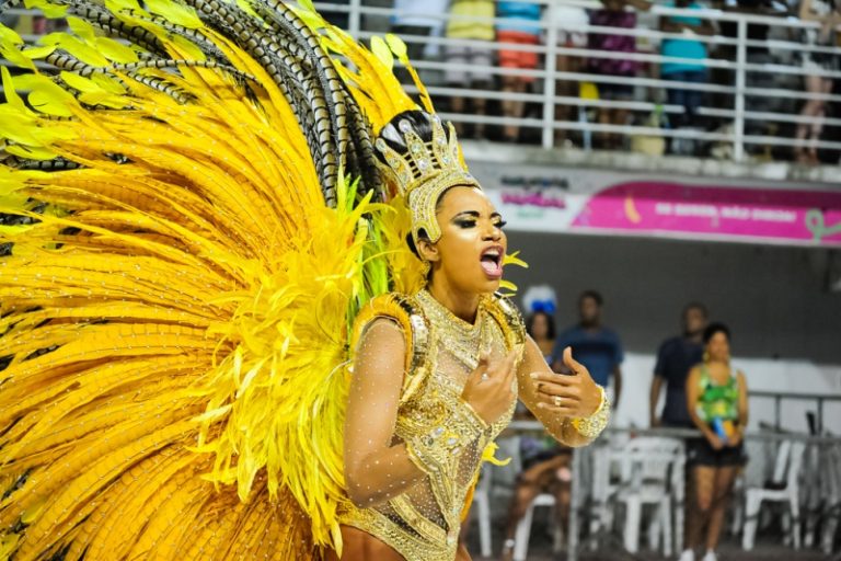Grupo A: confira como foi o desfile da Rosas de Ouro