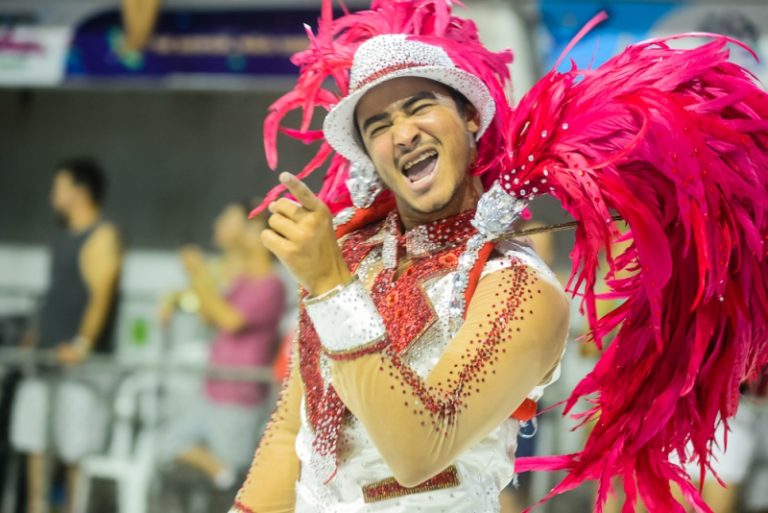 Carnaval de Vitória: Independente de São Torquato é a campeã do Grupo A