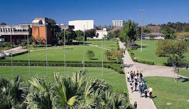 Vagas para professor efetivo na Ufes. Salários podem chegar a R$ 9,6 mil