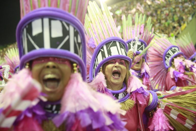 Mangueira é a campeã do Carnaval do Rio de Janeiro de 2019