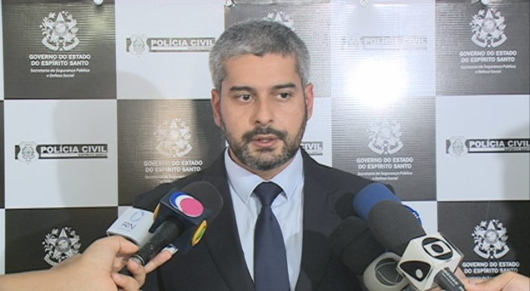 Universitária é acusada de estelionato