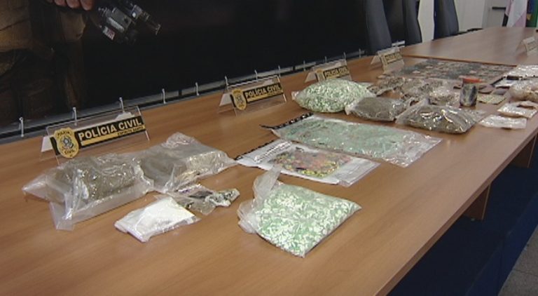 Traficantes de drogas sintéticas são presos em Guarapari