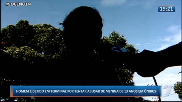 Homem é detido em terminal por tentar abusar de menina de 13 anos em ônibus