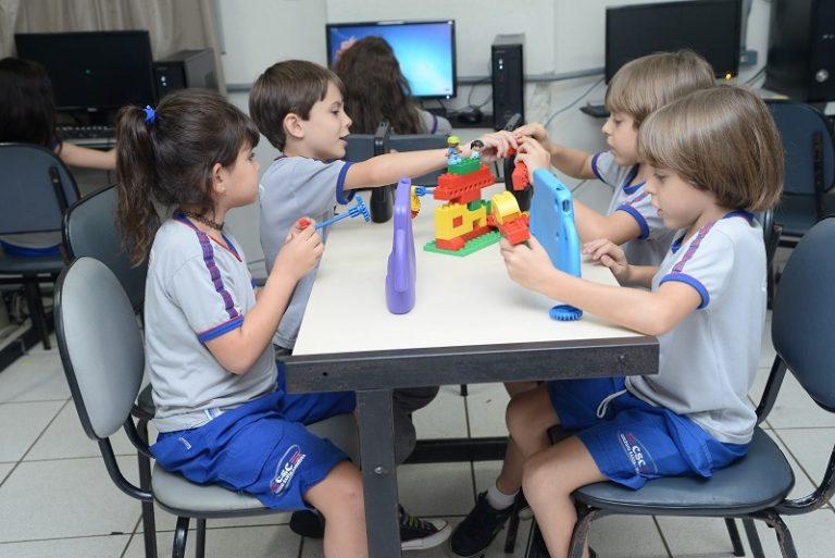 Escola de Vila Velha investe no ensino bilíngue desde a Educação Infantil