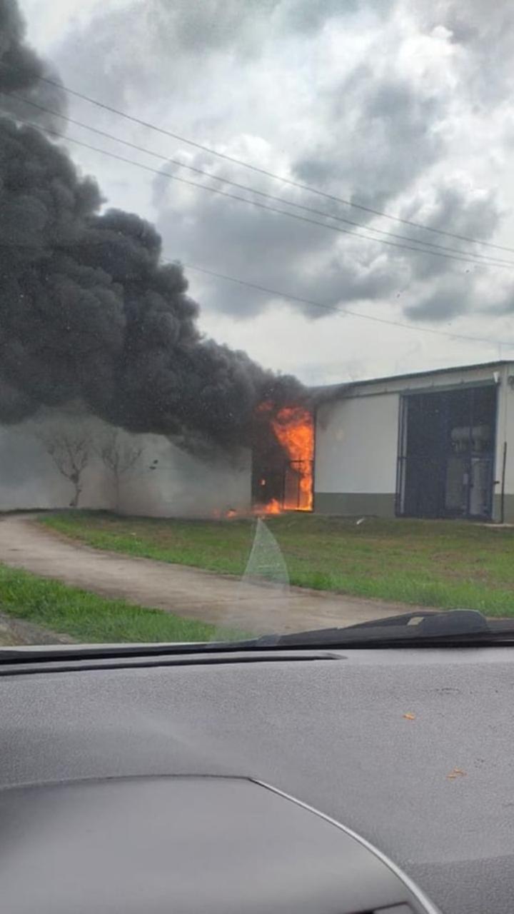 Ufes suspende programação de aniversário, após incêndio em campus